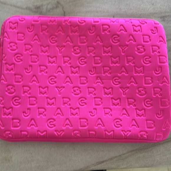 COPY - Marc Jacobs hot pink 13 inch computer case. - Picture 3 of 3